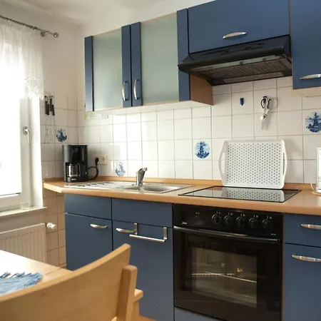 Apartment 7